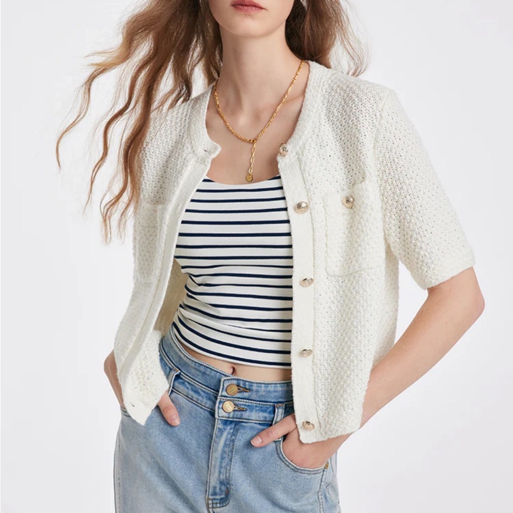 Goelia Openwork Round Neck Knitted Off-White Classic Cardigan